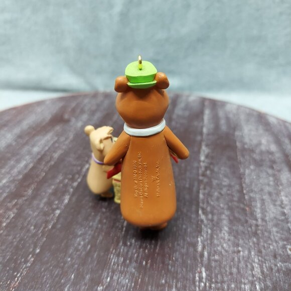 Yogi Bear & Boo Boo Christmas Ornament By Hanna-Barbera  Collectible Figurine Wi - Picture 5 of 8